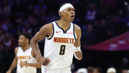 周最佳的实力！沃特森16中11高效砍下31分7板5助2断1帽