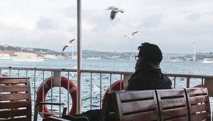 开云体育-受贿数额在300万元以上的 认定为“数额特别巨大”