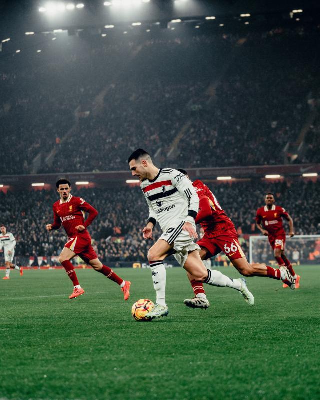 1736120407660071363.jpg Ggi2LQpWcAAdG-2.jpg